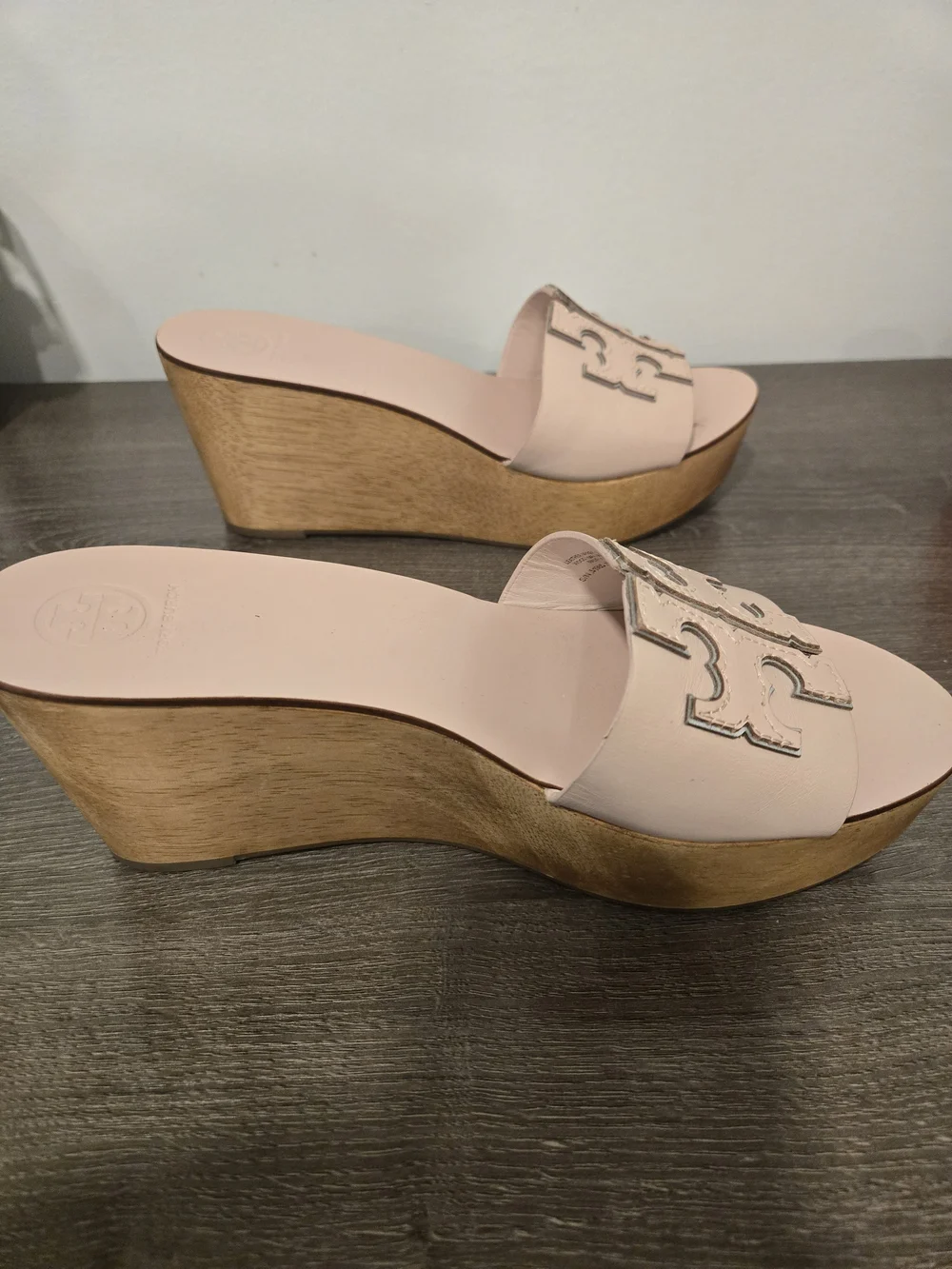 Tory Burch Women's Pink Leather Platform Slide Sandals